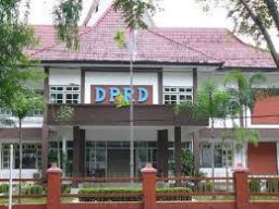 DPRD Desak Pemkab Segera Menetapkan Kadisdik Definitif