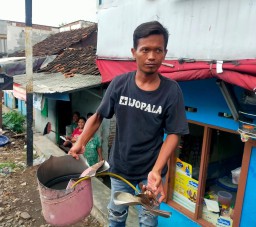 Suara Ledakan Keras dari Freon AC, Gegerkan Warga Surabaya