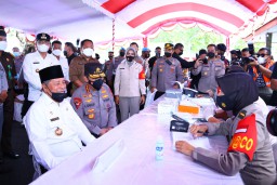 Gubernur Maluku Utara Divaksin, Disaksikan Jendral Listyo