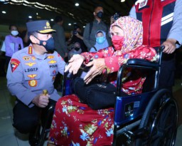Boster, Kapolri Minta Percepatan Akselerasi Vaksinasi Lansia-Anak