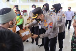 AKBP Ferli Hidayat Kapolres, Kunjungi Vaksin Anak di Malang