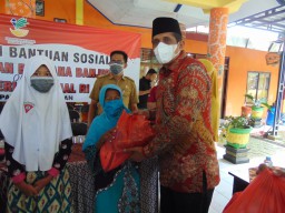 Korban Banjir Pemekasan Digelontor Bantuan dari Kemensos