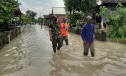 Dusun Di Jombang Terendam Banjir Satu Meter