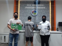 Ongkir Lebih Mahal, Ojol ini Pilih Kirim Barang Terlarang
