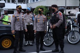 Alun-Alun di Jember Dirazia Pasukan Pamor Keris