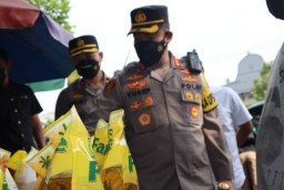 Kombes Yusep Kapolrestabes Surabaya Jamin Stok Minyak Goreng Aman