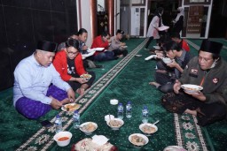 Diagram Ramadhan, Kapolrestabes Surabaya dan Mahasiswa