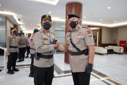 Dirpamobvit Polda Jatim Berganti, Kapolda Pimpin Serah Terima Jabatan