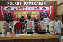 Opsnal Sakera Sakti Mengamankan 2 Pelaku dan 3.768 Petasan