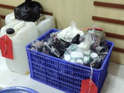 Beromzet Milyaran Rupiah, Pabrik Kosmetik Palsu di Surabaya Digrebek Polisi