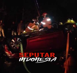 Suara Benturan Keras, Dibarengi Mobil Brio Terbalik