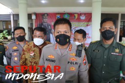 Jelang Pilkades Tujuh Desa di Tulangan, Kapolresta Sidoarjo Gelar Cangkrukan Kamtibmas