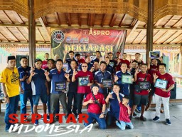 Komunitas KOPLAK Menjaga Silaturahmi dan Deklarasi bersama Jajarannya