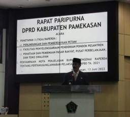 Rapat Paripurna DPRD Kabupaten Sampang