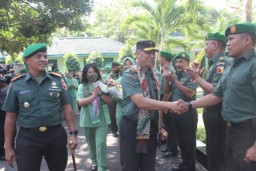 Berpamitan, Brigjen TNI Widjanarko Kunjungi Kodim Pamekasan