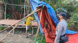 Tenda Tempat Pungli Dibongkar Polres Pulau Buru