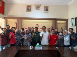 Dandim 0826 Pamekasan ngopi santai Bersama Awak Media