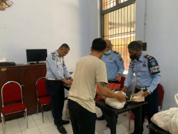 Kunjungan Tatap Muka Tahanan di Uji Coba di Pamekasan