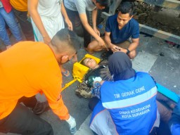 Ibu dan Anak Tertabrak Kontener, Balita Tewas Dalam Perjalanan ke Rumah Sakit