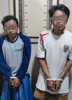 Dihajar Warga, Kepergok Satroni Kendaraan Parkir