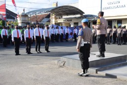 Dinilai Berprestasi, Kapolres Ganjar Penghargaan
