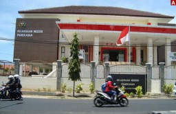 Kuasa Hukum Pemdes Laden : Sebulan Dugaan penggelapan Dana Desa Mandek