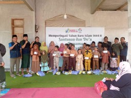 Santuni Anak Yatim, MIF Pamekasan Bersyukur Bisa Berbagi di Momentum Tahun Baru Islam dan HUT RI ke-77