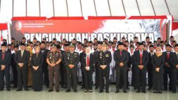 Bupati Bojonegoro Kukuhkan 72 Anggota Paskibraka 2022 di Pendopo Malowopati