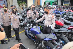 Ratusan Kendaraan Bermotor Knalpot Brong Dikandangkan