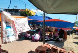 Pasar Mangkrak, PHLnya Diduga Sering Bolos Kerja
