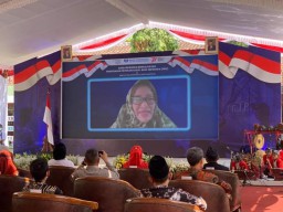 Bupati Anna Apresiasi Program Sosial BI di SMPN 3 Bojonegoro, Bantu Sarana Pembelajaran