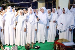 Giliran Ribuan Santri - Ulama Ponorogo Cintai dan Suarakan 'Ganjar Presiden'