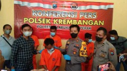 Duh! Tujuh Pemuda Pesta Uang Hasil Ngamen