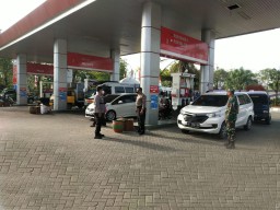 Polisi Jaga SPBU, Antisipasi Kenaikan Harga BBM