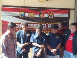 Ini Maling Motor yang Ceburkan Diri ke Sungai di Surabaya