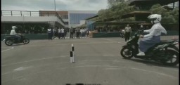 Ratusan Siswa Lolos Urus SIM Cak Bhabin, Puluhan Lainnya Gagal Praktek