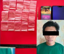 Ada apa? Rumah di Lakarsantri Surabaya Digrebek Polisi