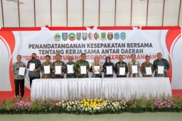 Gabungan 11 Kabupaten, GREBANG RATUBANGNEGORO KERTOWIL