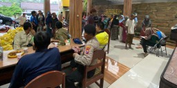 Sigap Bencana Banjir, PT BSI Dapat Apresiasi Masyarakat dan Camat
