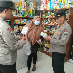 Inspeksi mendadak di Sampang, Ini Obat yang Dilarang Beredar