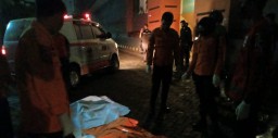 Korban Tewas Diarea Parkir Tunjungan Plaza, Diduga Bunun Diri