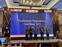 Bojonegoro Raih Penghargaan dari KPK, Kendalikan Gratifikasi
