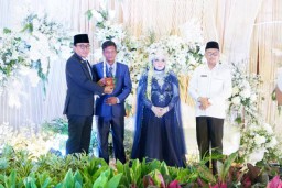 150 Orang Nikah Masal di Pamekasan