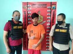 Cinta Motor GL, Milik Teman Kost di Gasak