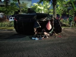 Jadi Tersangka, Sopir Diduga Mabuk Tabrak Trotoar