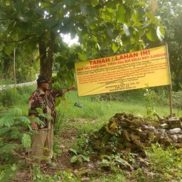 Sengketa Tanah di Sampang Berakhir, Pengadilan Agama Pasang Spanduk