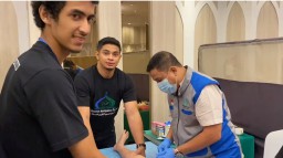 Puluhan Anak Ikuti Khitan Massal Yayasan IMS, di Kawasan Religi Ampel