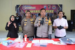 Layani Michat, Wanita Tewas dalam Kamar Kost