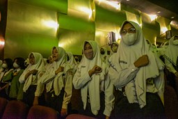 Cegah Kekerasan pada Anak, Wali Kota Eri Cahyadi Ajarkan Remaja Surabaya untuk Berani Berpendapat