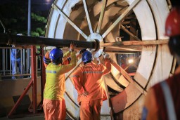 Terus Bekerja Meski Hujan, PLN Berhasil Pulihkan 1 Titik Gangguan